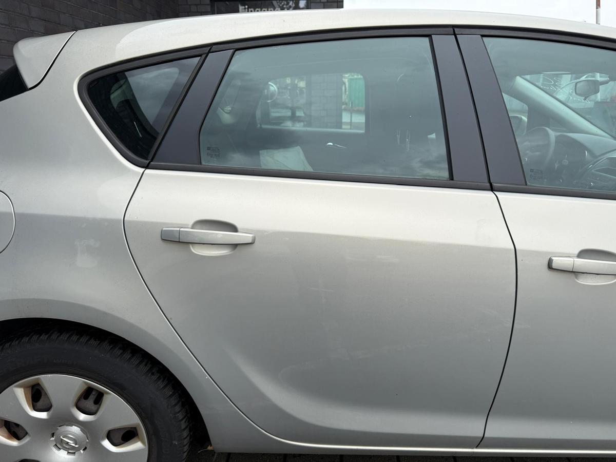 Opel Astra J original Tür hinten rechts Z167 Pannacotta Rohbau 5Türer Fließheck BJ09